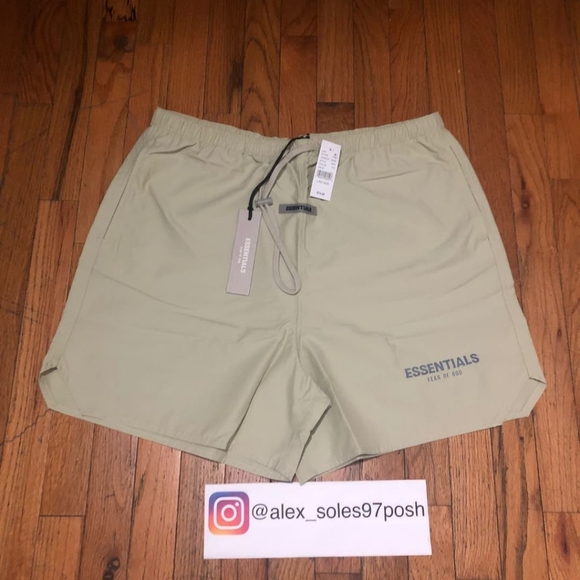 Fog Essentials Sage Volley Shorts Size Large